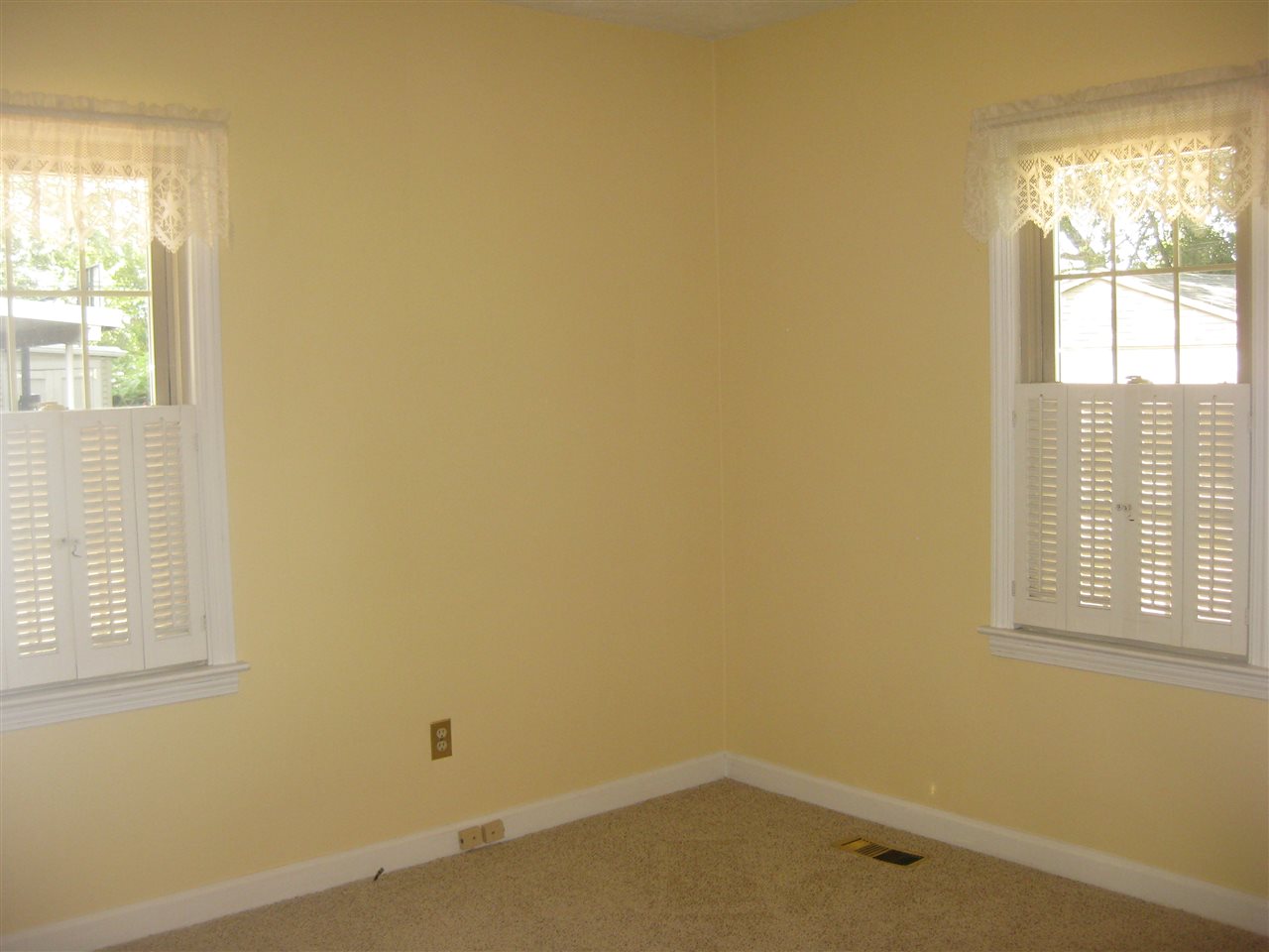 106 S Ruston Ave, Evansville, IN 47714 photo 15