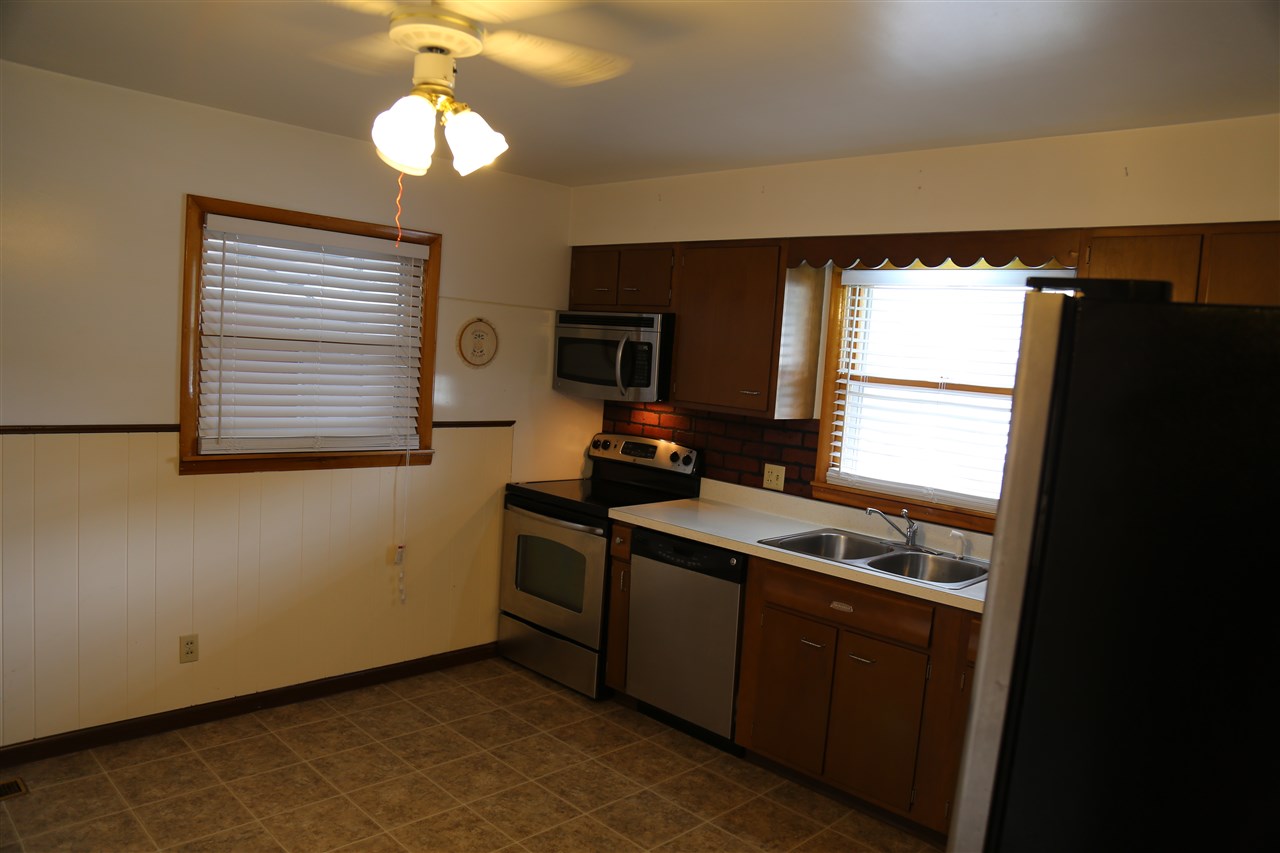 2109 27th St, Bedford, IN 47421 photo 8
