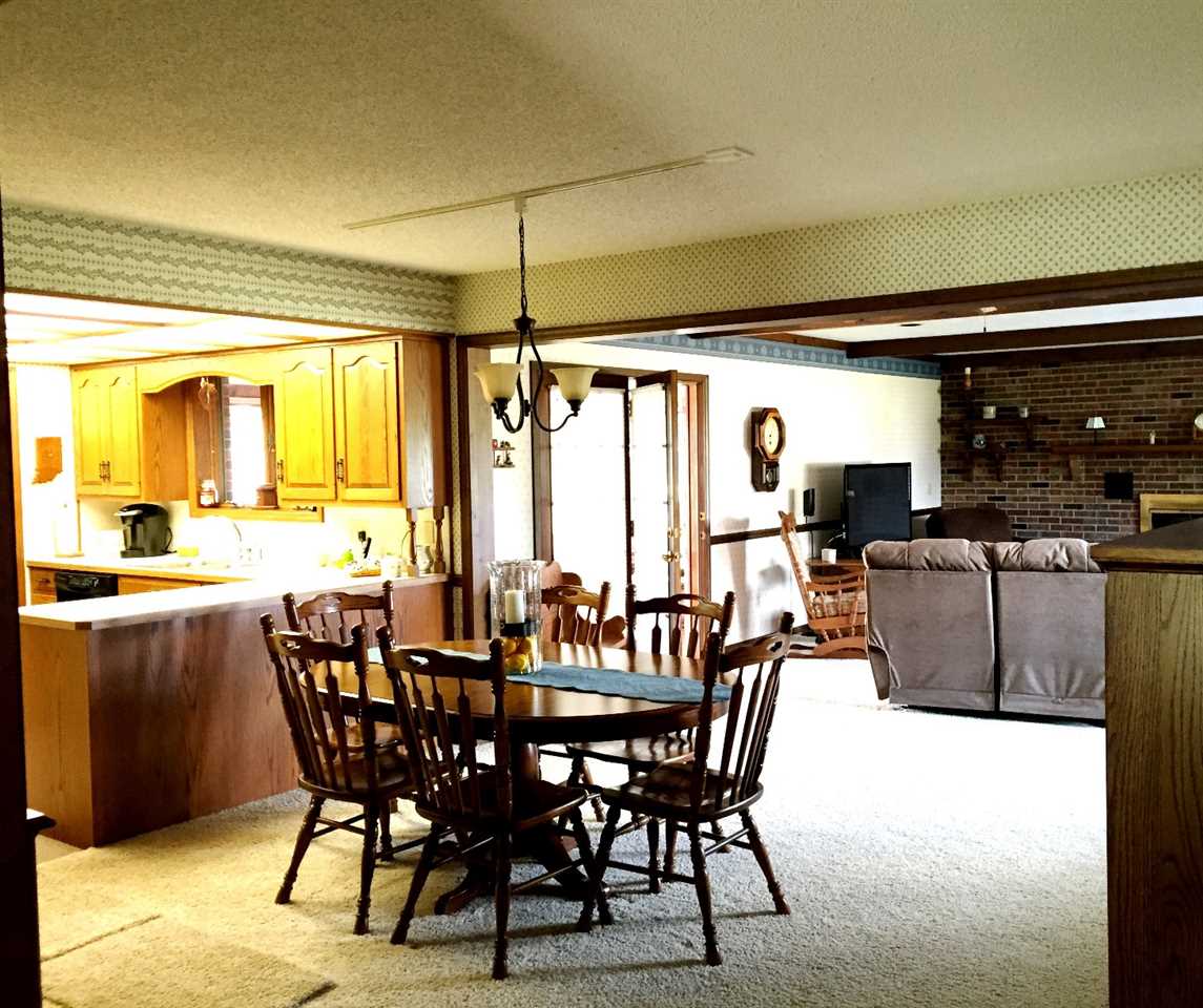 202 E Fox, Wolcott, IN 47995 photo 6