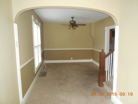 117 S Riverside Dr, Elkhart, IN 46514 photo 4