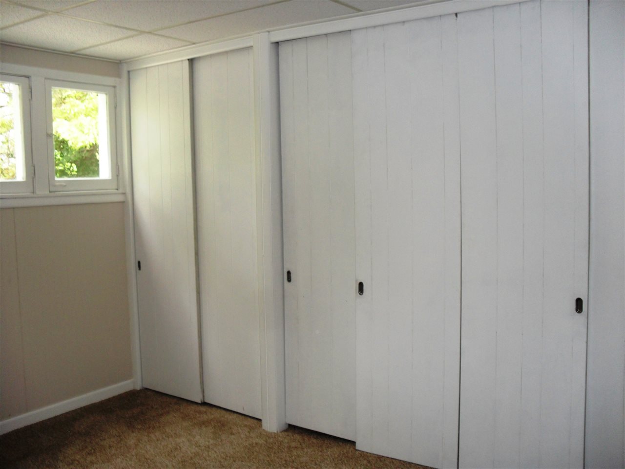 1027 Edwardsburg Ave, Elkhart, IN 46514 photo 11
