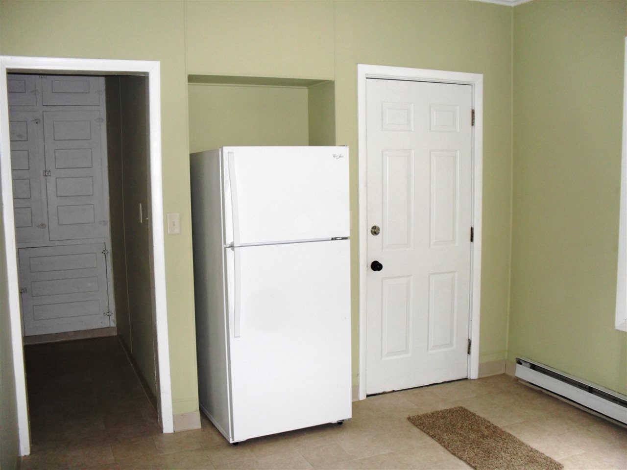 1027 Edwardsburg Ave, Elkhart, IN 46514 photo 10