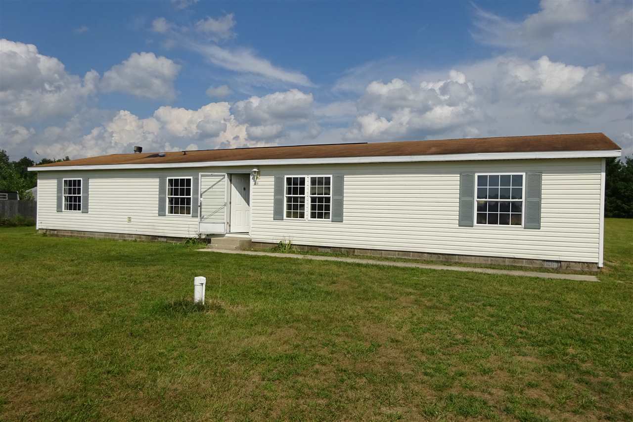 3271 Adele Dr, Rochester, IN 46975 photo 1