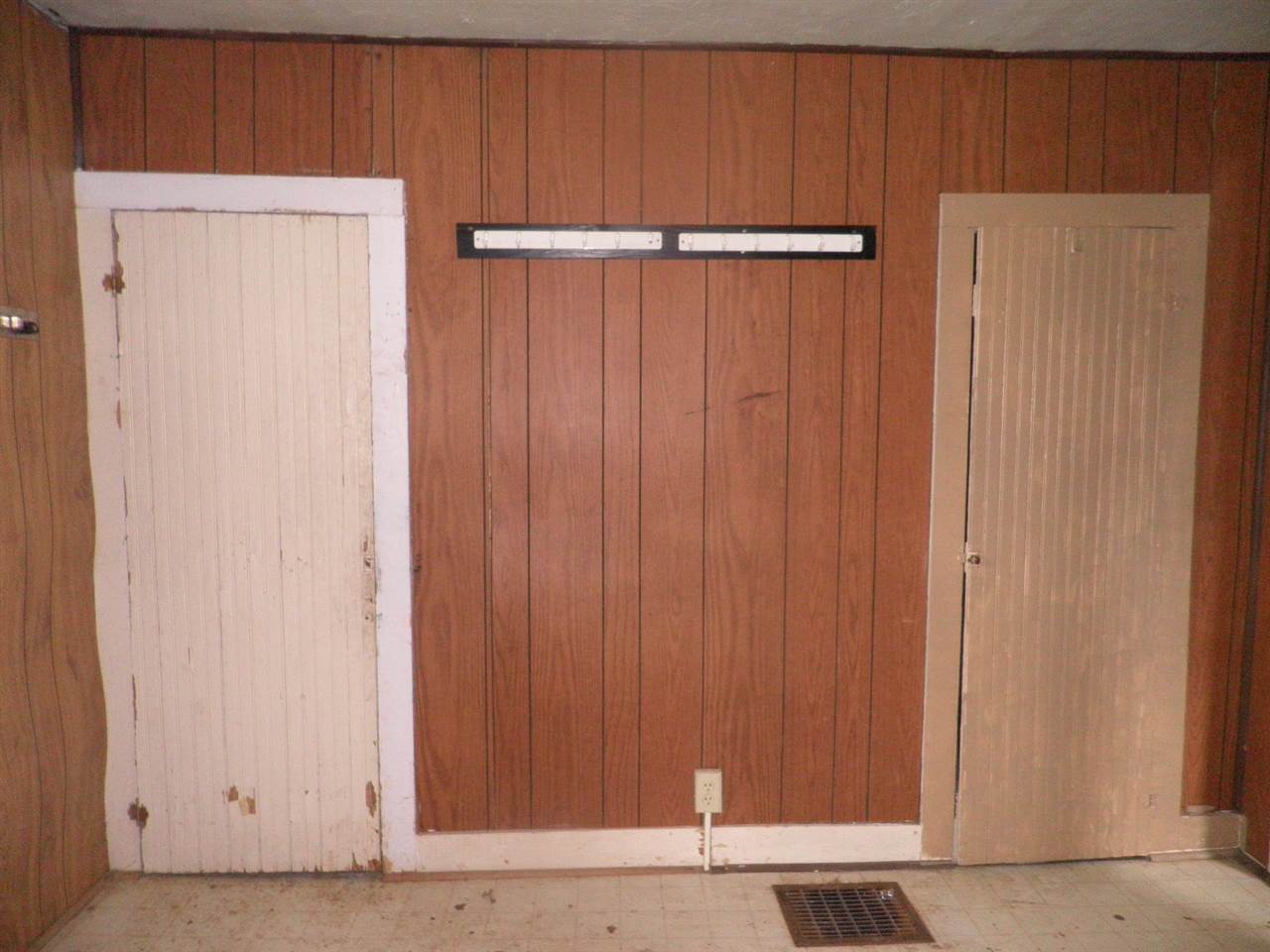 2060 Green St, Bloomington, IN 47401 photo 9