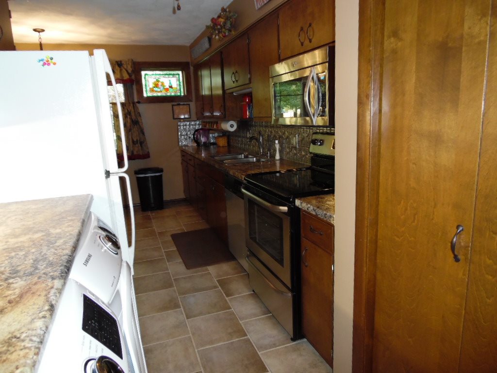 884 W 300 S, Bluffton, IN 46714 photo 17