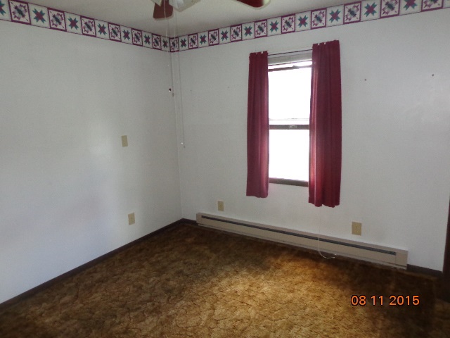 1737 Park St, Huntington, IN 46750 photo 12