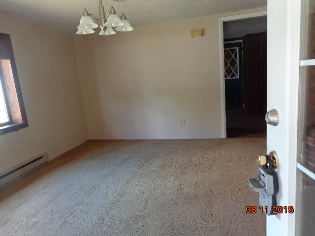 1737 Park St, Huntington, IN 46750 photo 7
