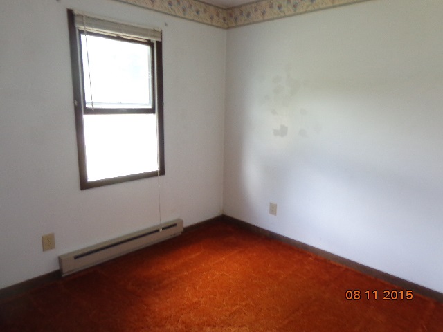 1737 Park St, Huntington, IN 46750 photo 11