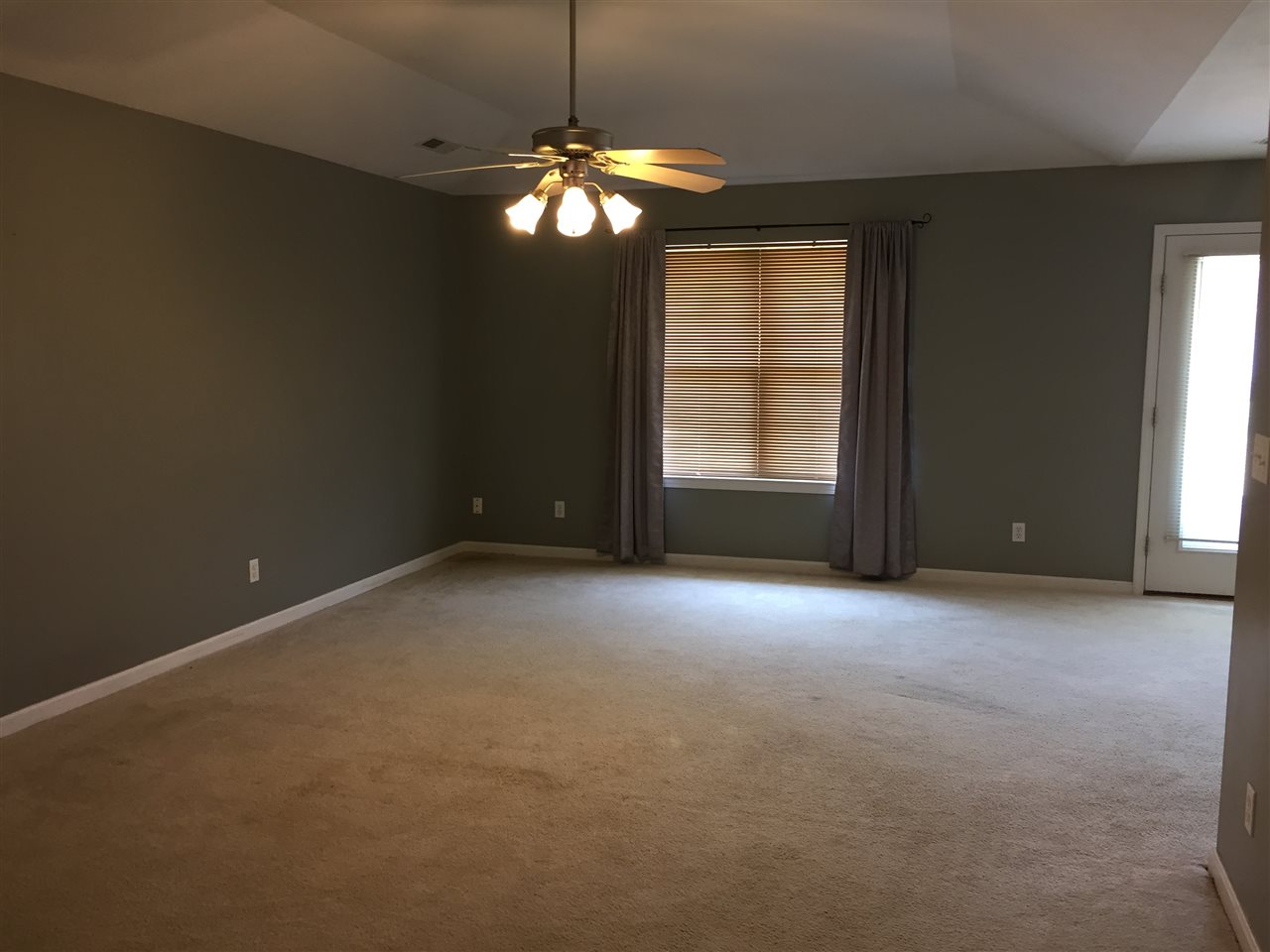 675 Overbrook Dr, Jasper, IN 47546 photo 8