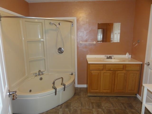 7082 E 460 N, Camden, IN 46917 photo 10