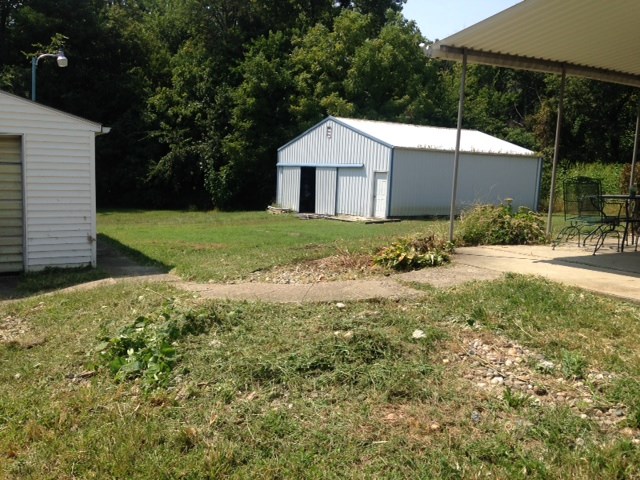2475 S Lower Indiana Rd, Vincennes, IN 47591 photo 2