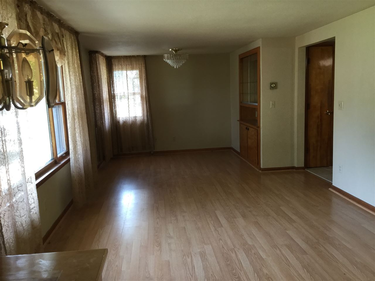 558 Circle Dr, Fairmount, IN 46928 photo 8