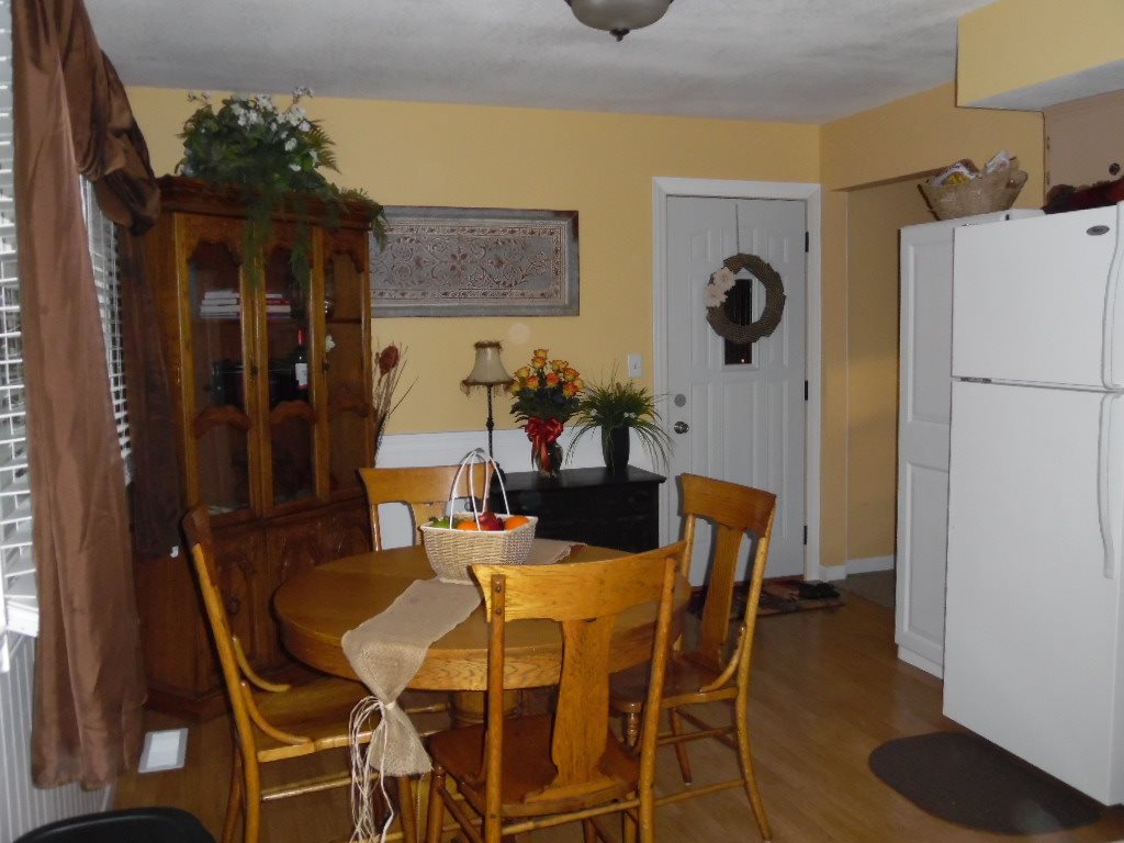 409 Woodcreek Dr, Ossian, IN 46777 photo 13