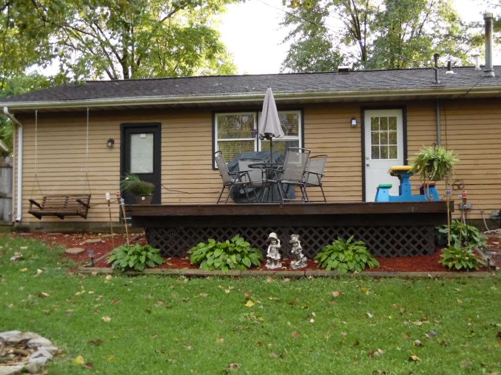 409 Woodcreek Dr, Ossian, IN 46777 photo 6