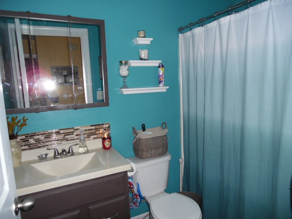 409 Woodcreek Dr, Ossian, IN 46777 photo 26