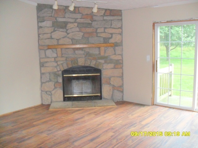 20305 County Road 19, Goshen, IN 46528 photo 4