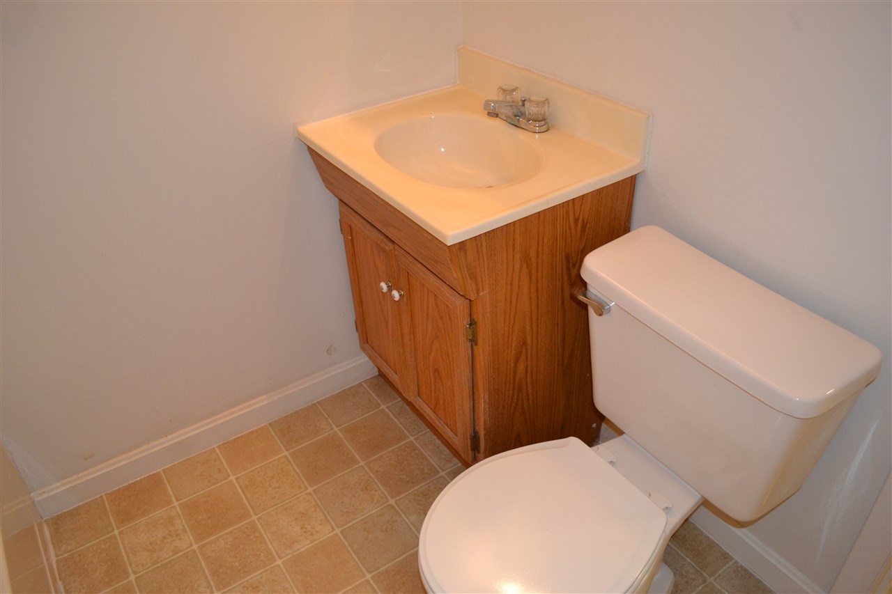 7875 W Elwren Rd, Bloomington, IN 47403 photo 9