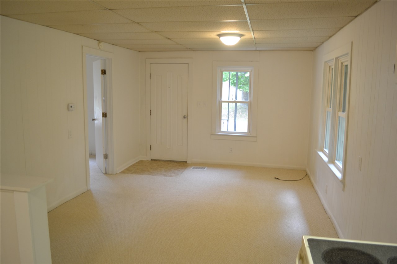 7875 W Elwren Rd, Bloomington, IN 47403 photo 8
