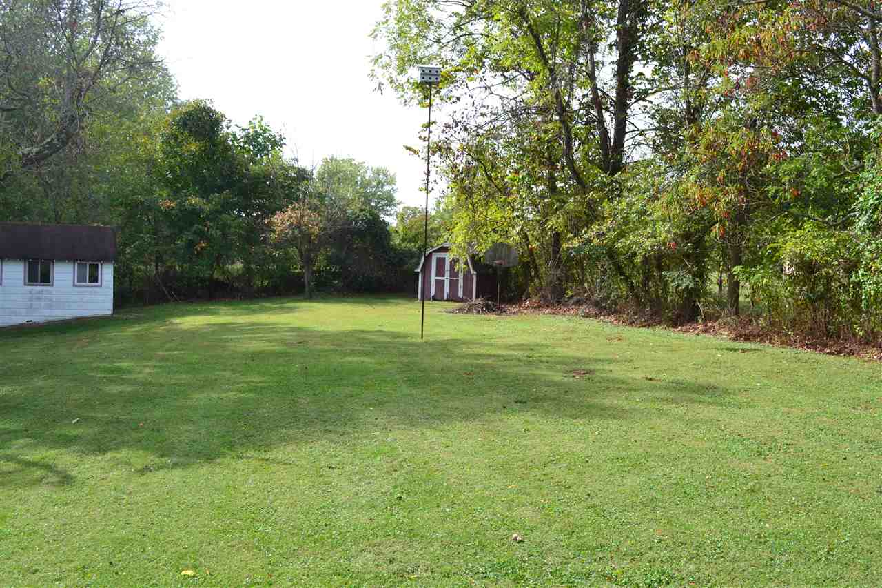 7875 W Elwren Rd, Bloomington, IN 47403 photo 16