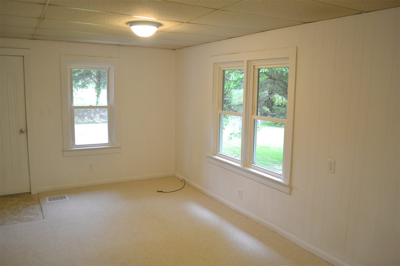 7875 W Elwren Rd, Bloomington, IN 47403 photo 2