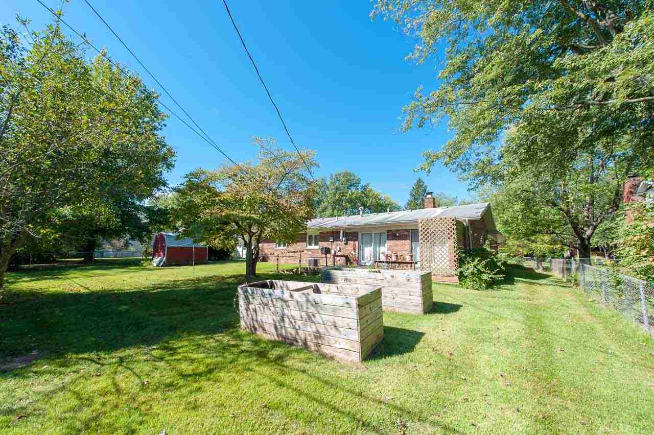 3609 S Kingsbury Ave, Bloomington, IN 47401 photo 2