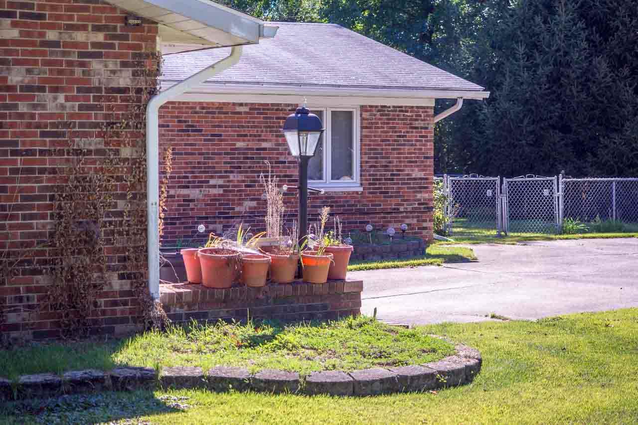 3609 S Kingsbury Ave, Bloomington, IN 47401 photo 8