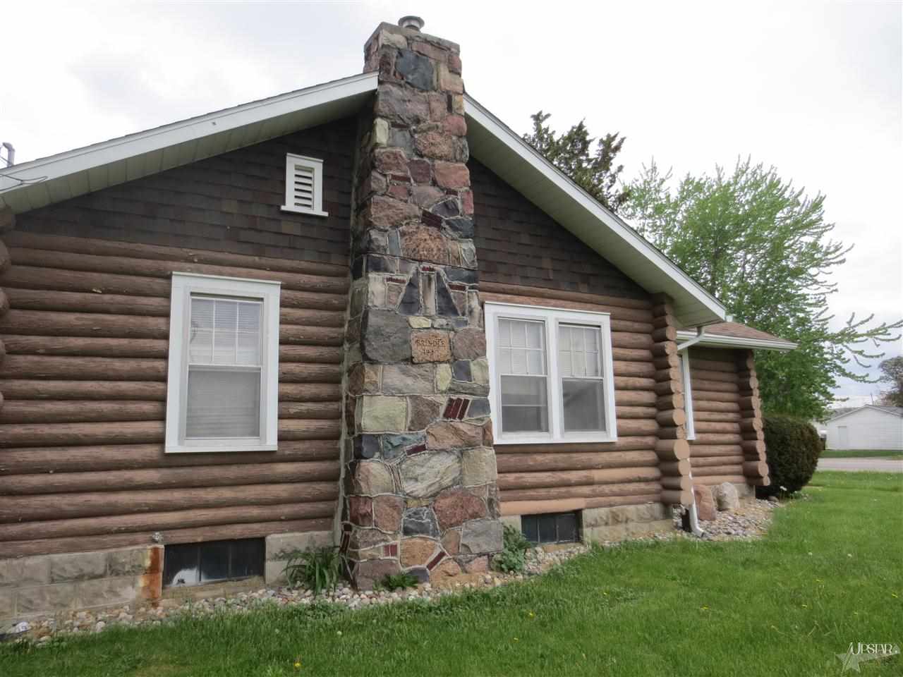 101 N Main St, Laotto, IN 46763 photo 4