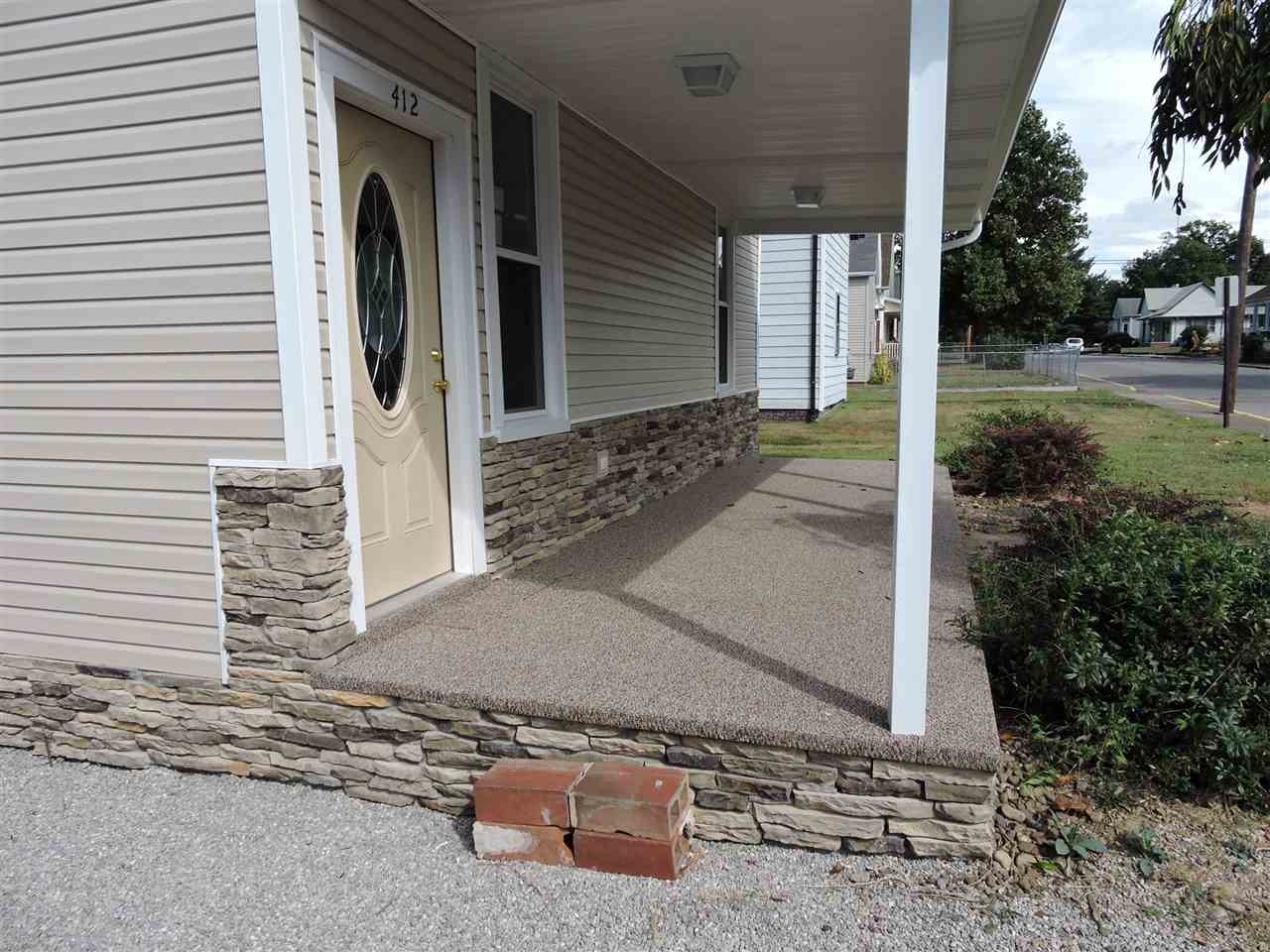 412 E Oak St, Boonville, IN 47601 photo 35