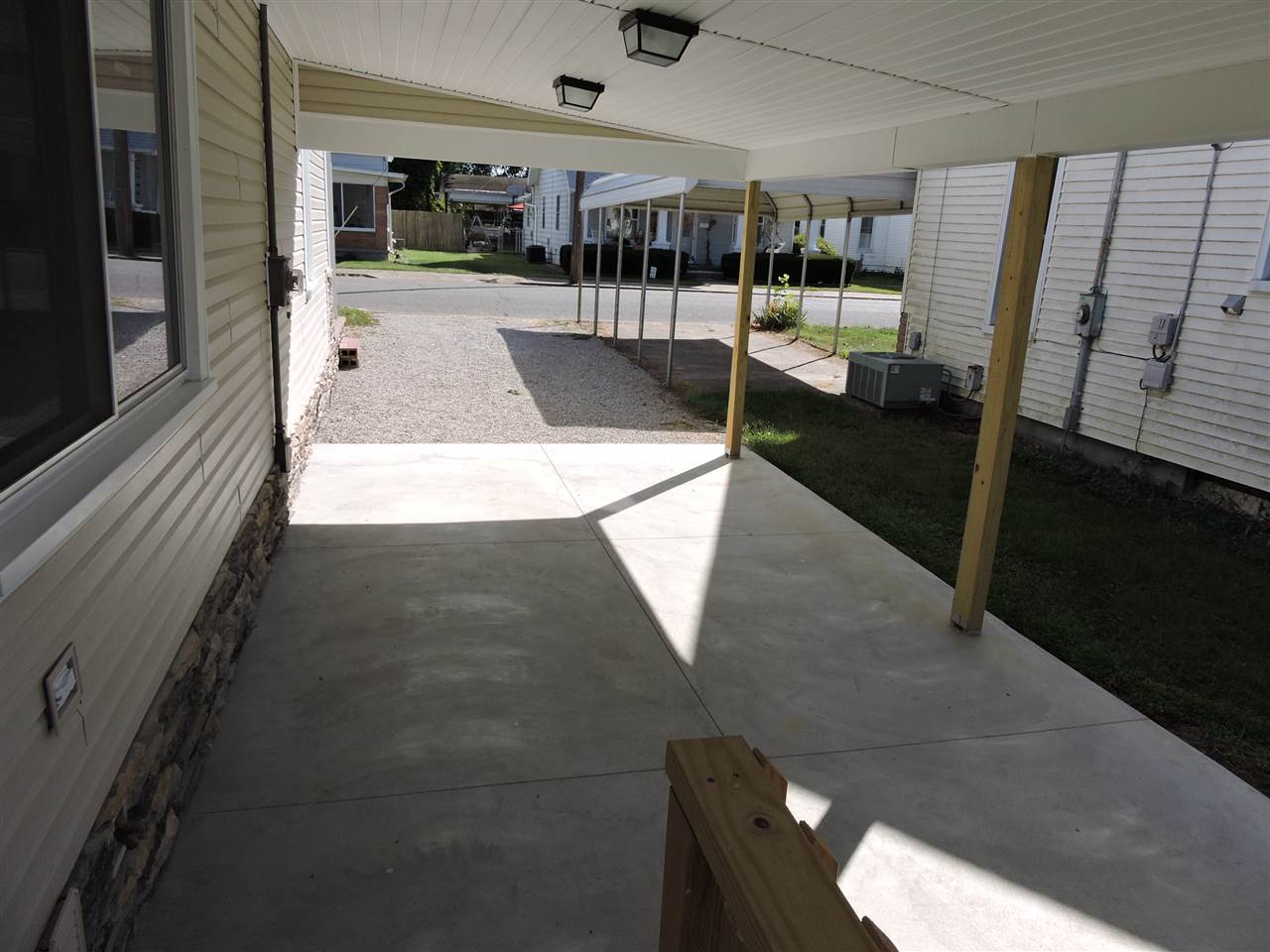 412 E Oak St, Boonville, IN 47601 photo 24