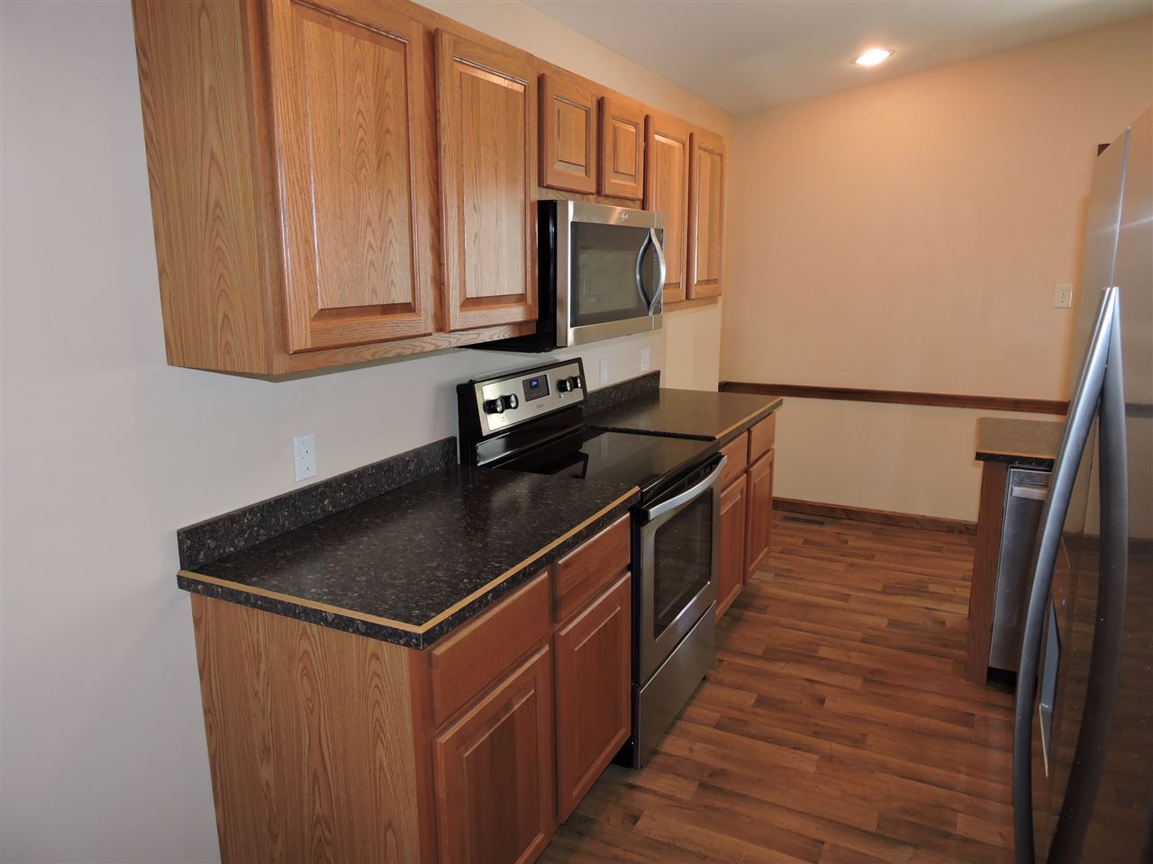 412 E Oak St, Boonville, IN 47601 photo 7