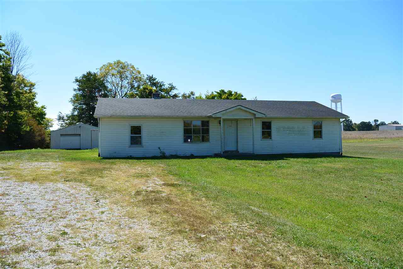 626 Burton Ln, Mitchell, IN 47446 photo 1