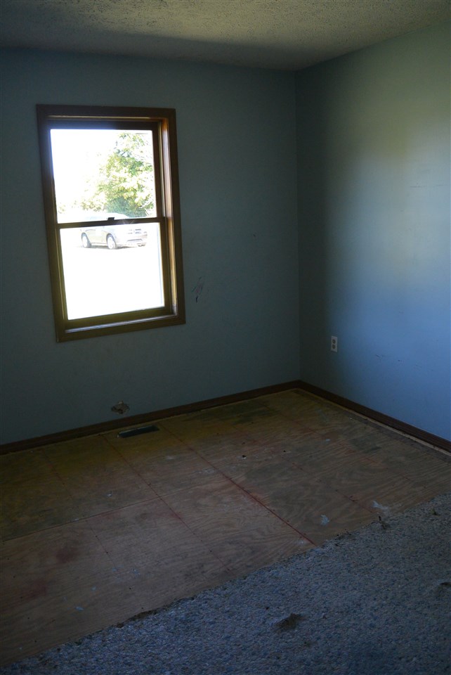 626 Burton Ln, Mitchell, IN 47446 photo 10