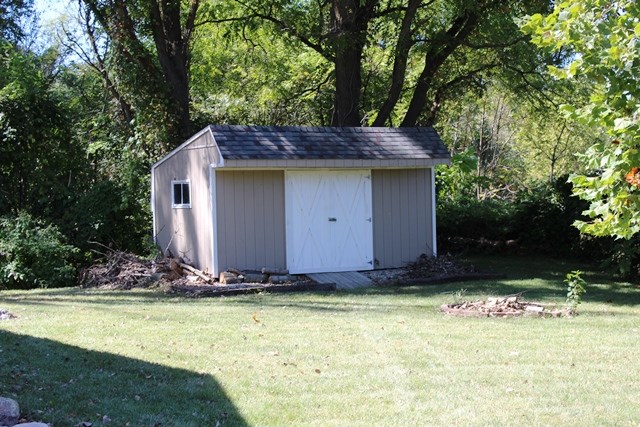 2307 S Southwood Dr, Warsaw, IN 46580 photo 16