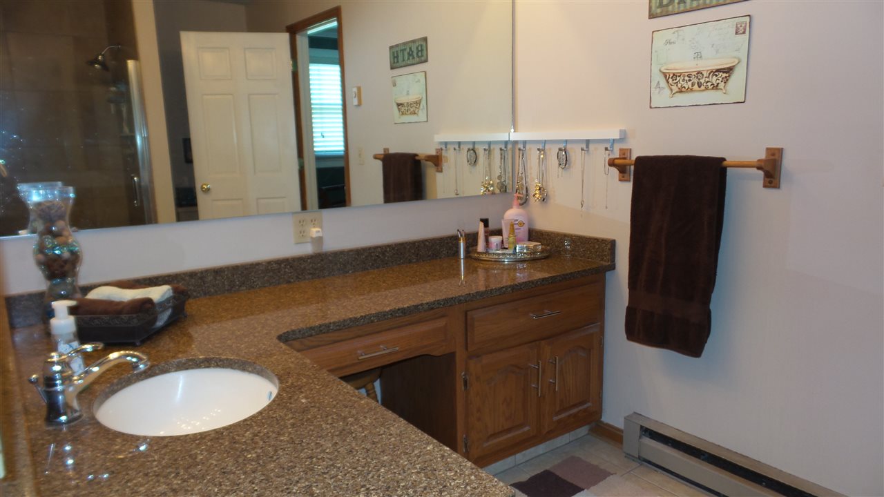 505 E Hill St, Garrett, IN 46738 photo 15