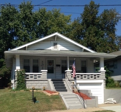 602 E Vantrees St, Washington, IN 47501 photo 1
