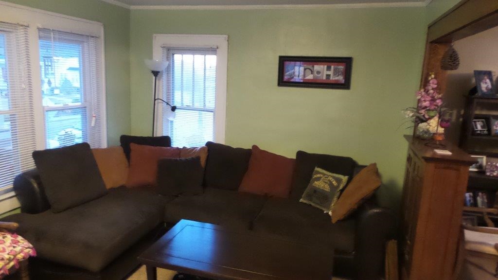 602 E Vantrees St, Washington, IN 47501 photo 3