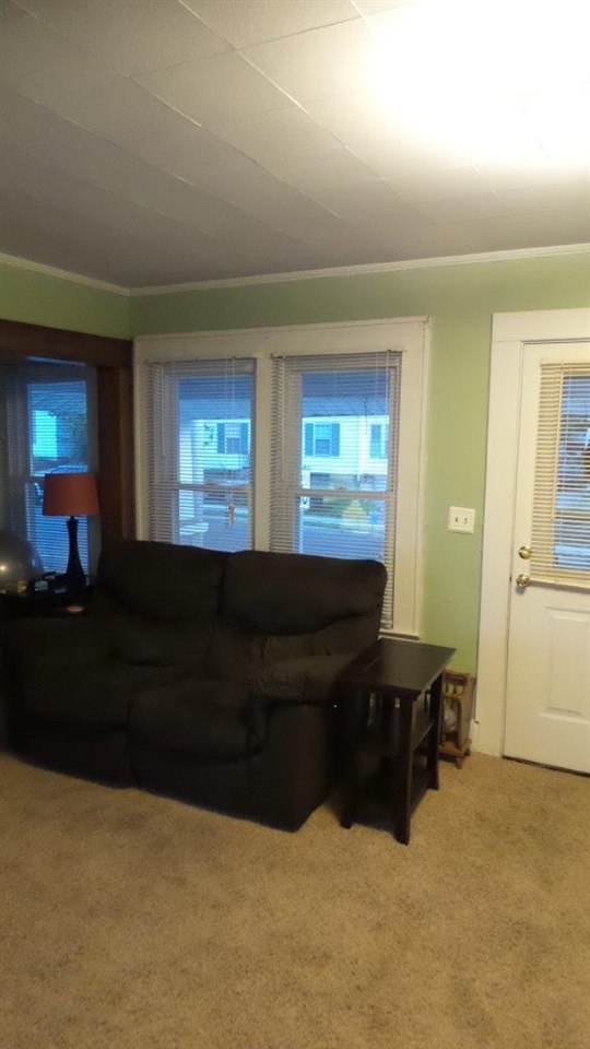 602 E Vantrees St, Washington, IN 47501 photo 4