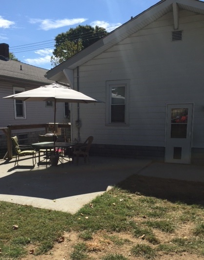 602 E Vantrees St, Washington, IN 47501 photo 11