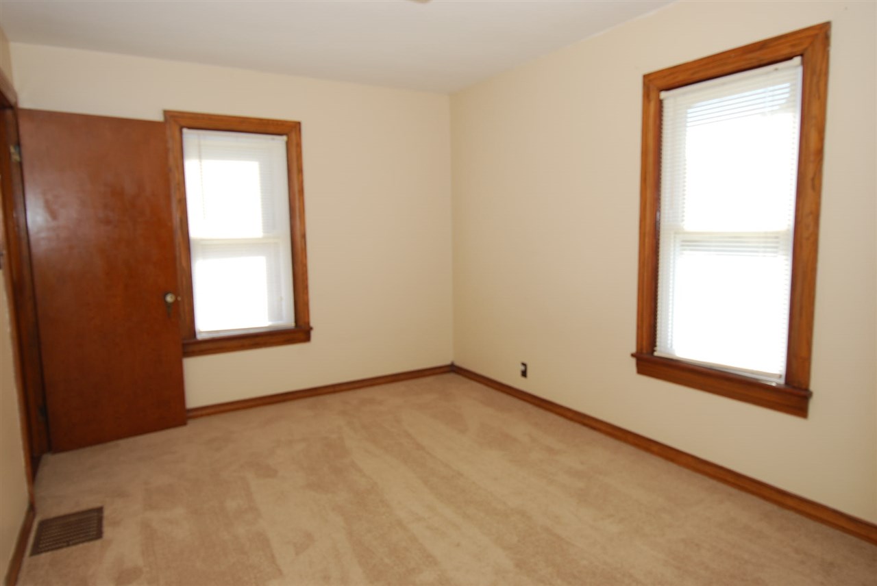 1433 Jackson St, Jasper, IN 47546 photo 6