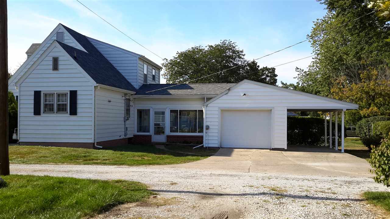 203 N Lafayette St, Delphi, IN 46923 photo 2