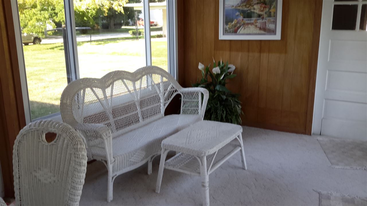 203 N Lafayette St, Delphi, IN 46923 photo 3