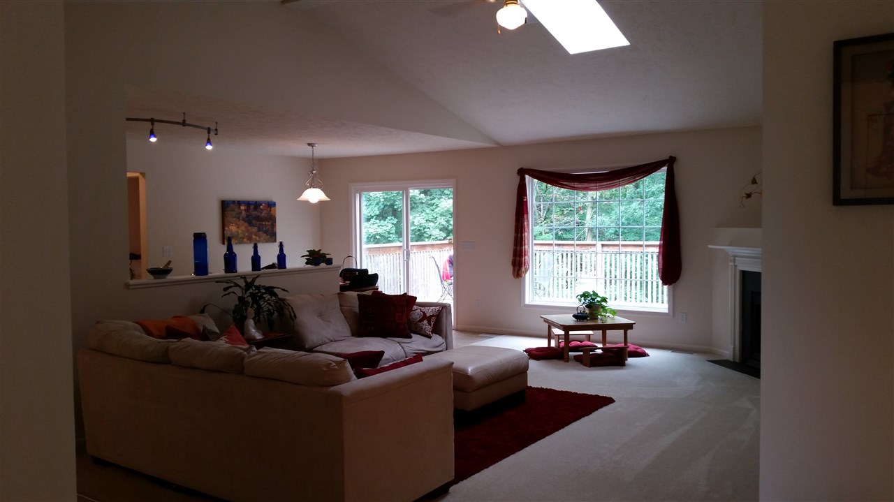 55444 Falling Water Dr, Elkhart, IN 46514 photo 3