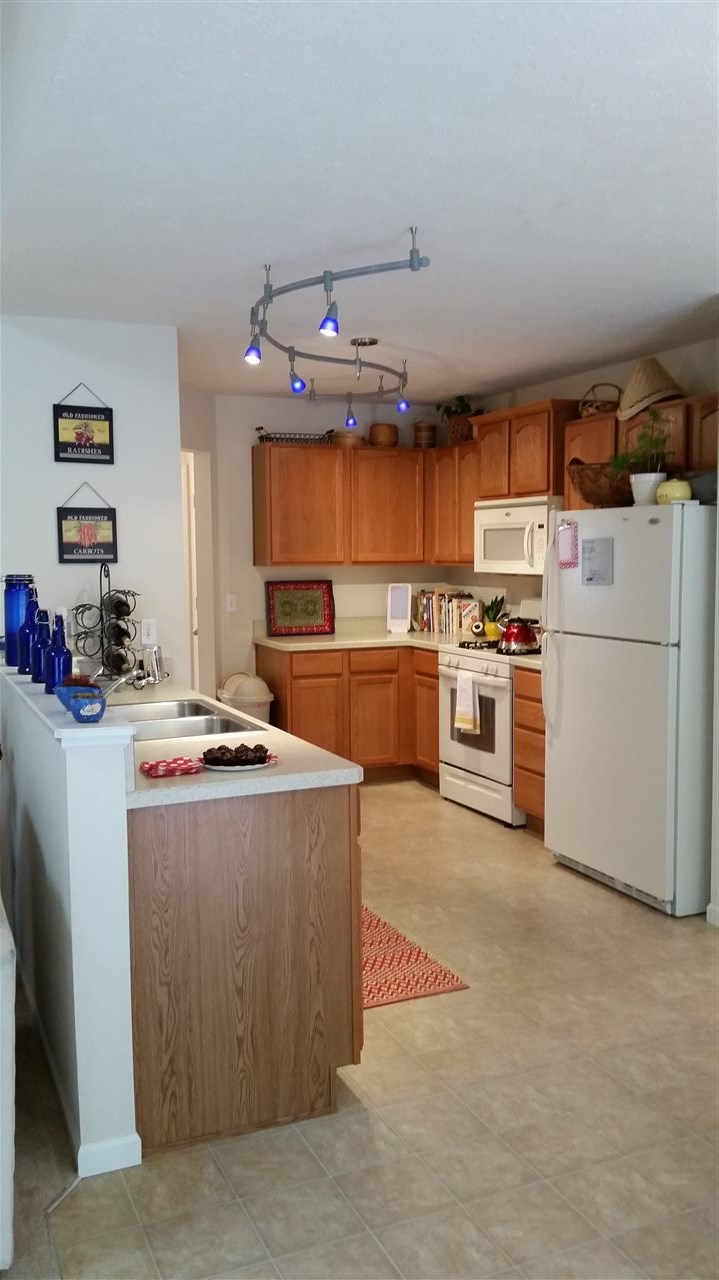 55444 Falling Water Dr, Elkhart, IN 46514 photo 11