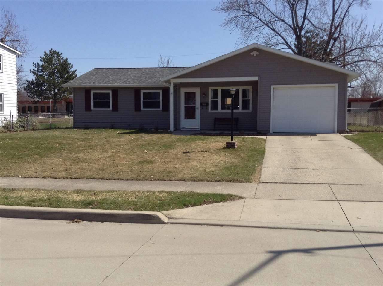 7409 Baylor Dr, Fort Wayne, IN 46819 photo 1