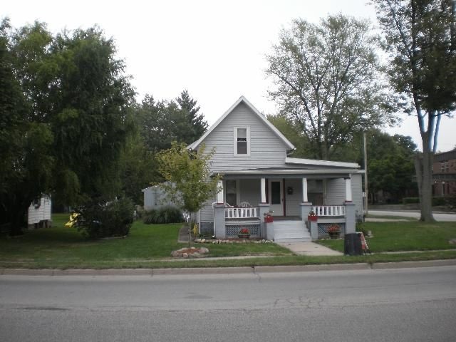 501 N Main St, Nappanee, IN 46550 photo 1
