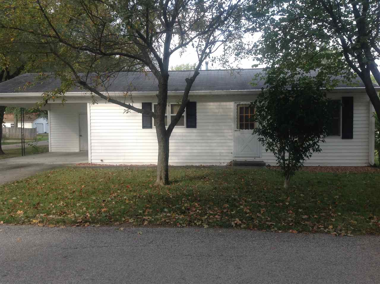 1101 Tulip St, Mitchell, IN 47446 photo 9