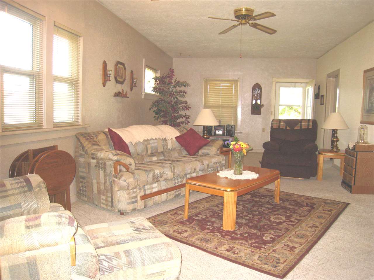 56777 Oak Rd, South Bend, IN 46619 photo 2