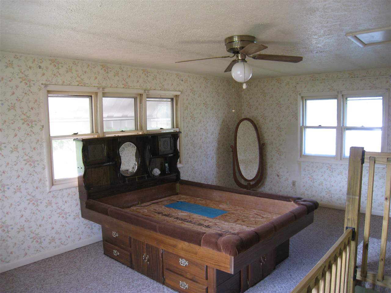 56777 Oak Rd, South Bend, IN 46619 photo 9