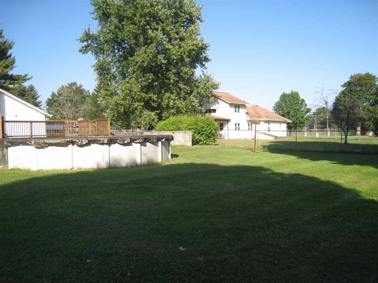 56777 Oak Rd, South Bend, IN 46619 photo 17