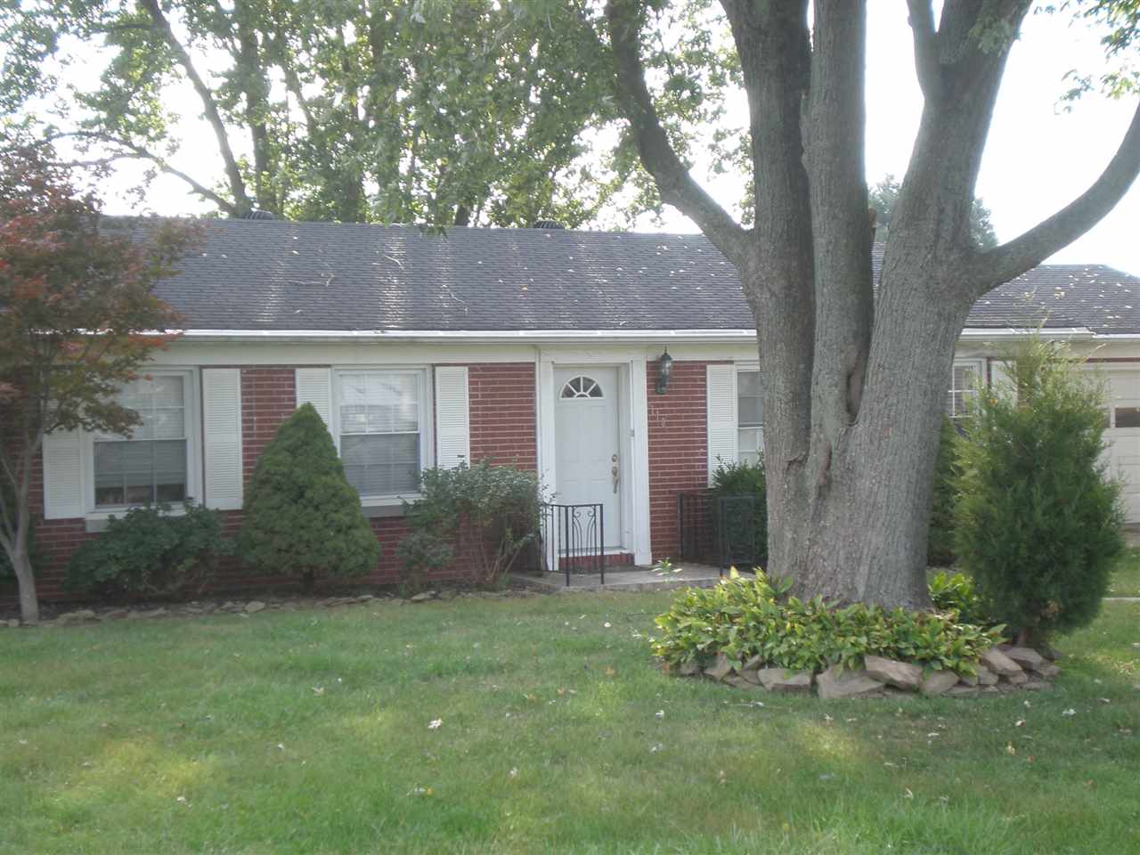 110 N Third, Princeton, IN 47670 photo 1